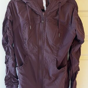 Women's Lululemon Plum Hooded Jacket